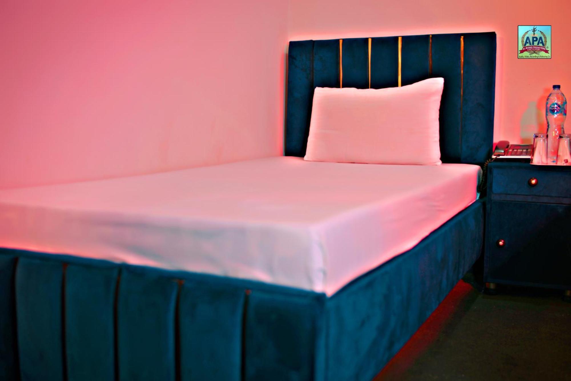 Quick Continental Hotel - Jail Road Lahore Exterior foto